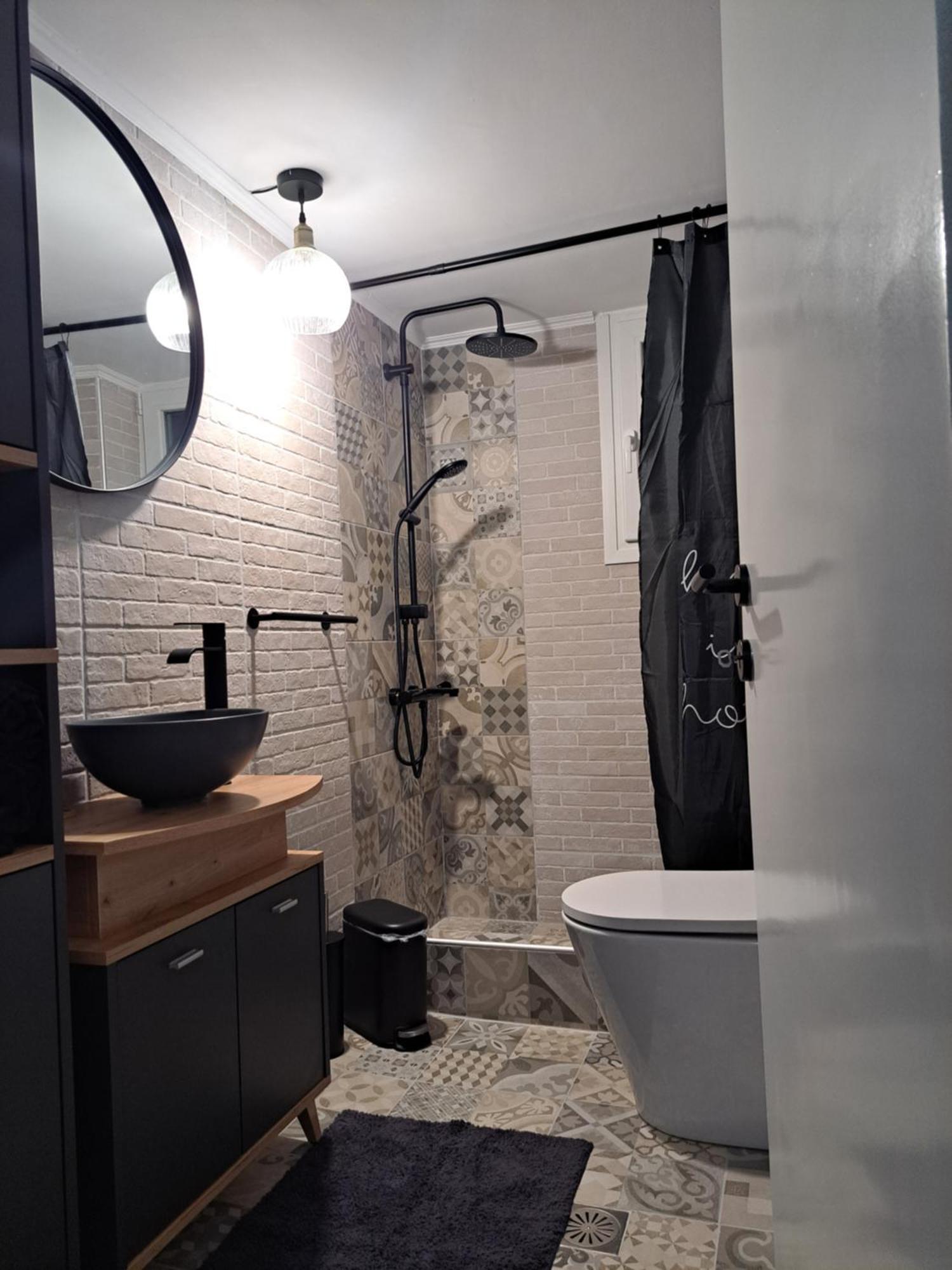 Stylish Center Apartment *