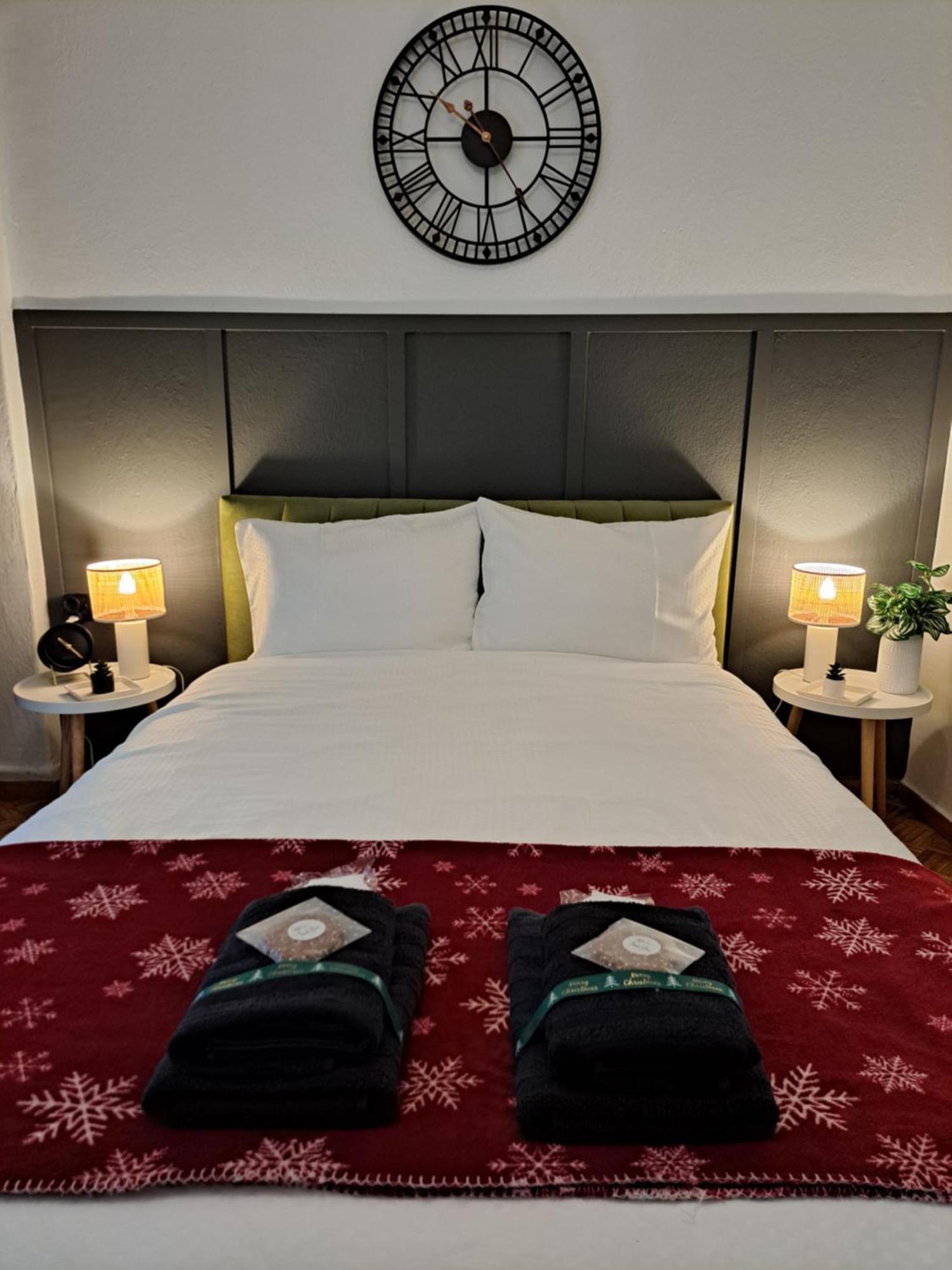 Stylish Center Apartment Serres